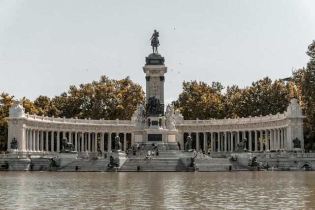 Photo history tours